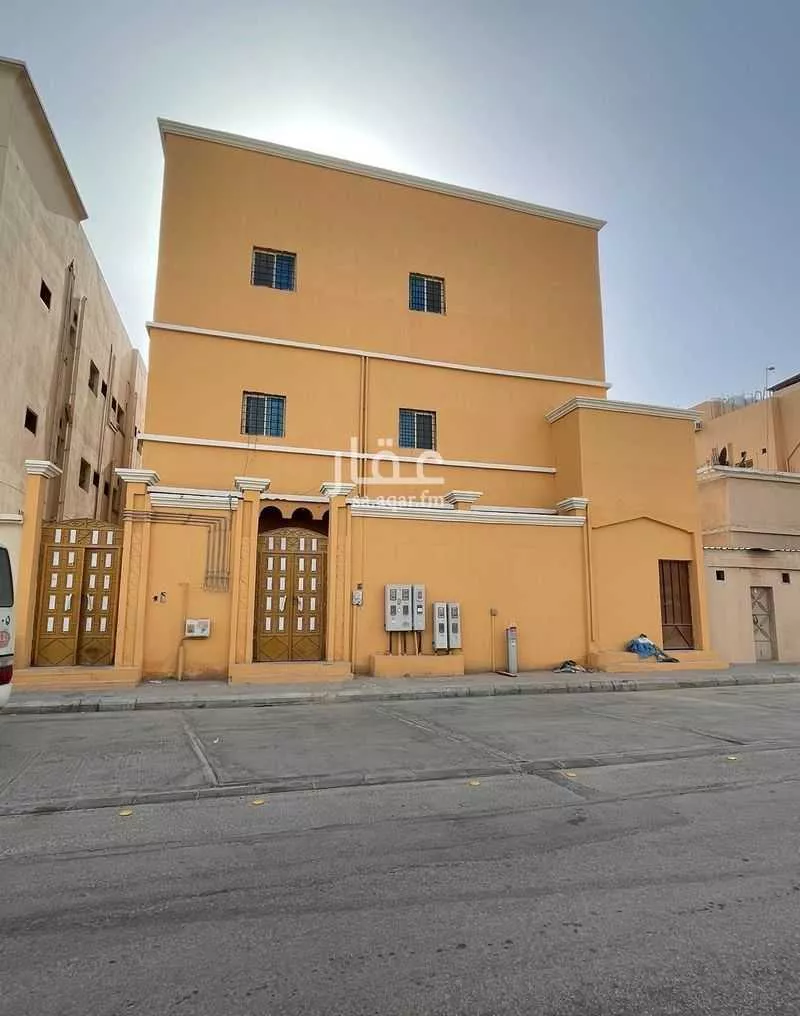 عمارة للبيع في شارع حره تبوك, حي محاسن الثاني, مدينة الاحساء, المنطقة الشرقية 1 صورة