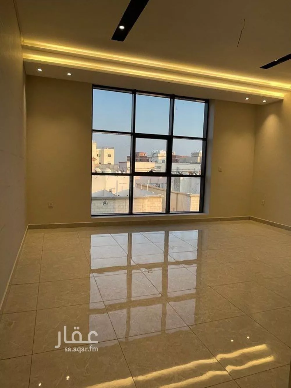 شقة للبيع في شارع نور الدين الانصاري, حي الورود, مدينة جدة, منطقة مكة المكرمة 1 صورة