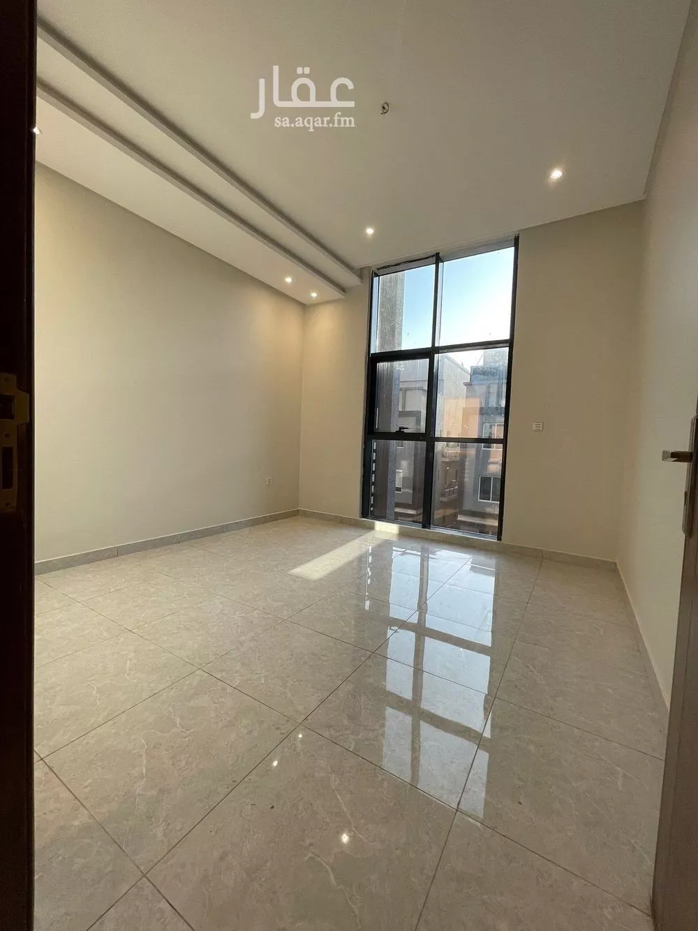 شقة للبيع في شارع رماح, حي الورود, مدينة جدة, منطقة مكة المكرمة 1 صورة