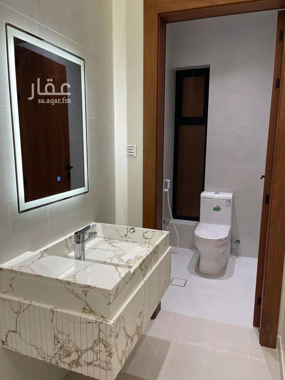 شقة للبيع في شارع جابر بن حيان, حي العزيزية, مدينة جدة, منطقة مكة المكرمة 1 صورة