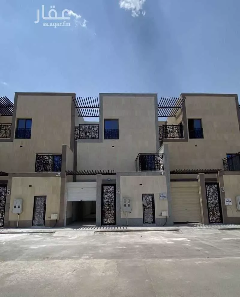 فيلا للإيجار في شارع عبدالله ابن يزيد الافريقي ، حي السد ، المدينة المنورة ، منطقة المدينة المنورة 1 صورة