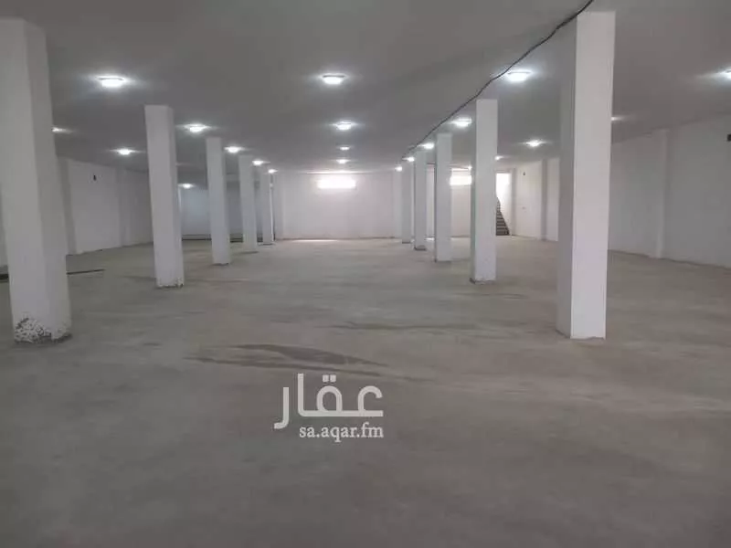 مستودع للإيجار في المقطاع ، خميس مشيط 1 صورة
