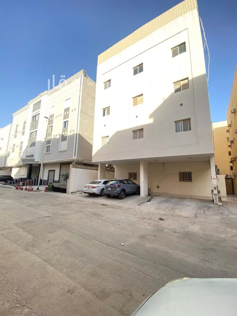 شقة للإيجار في شارع زيد البغدادي, حي الوزارات, مدينة الرياض, منطقة الرياض 1 صورة