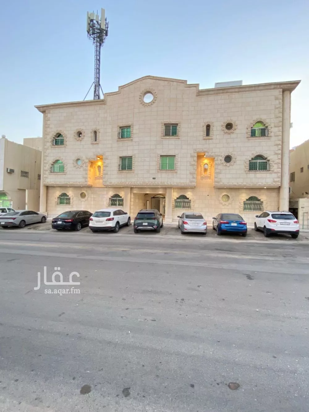 شقة للإيجار في شارع جرير بن عبدالله البجلي, حي مغرزات, مدينة الرياض, منطقة الرياض 1 صورة