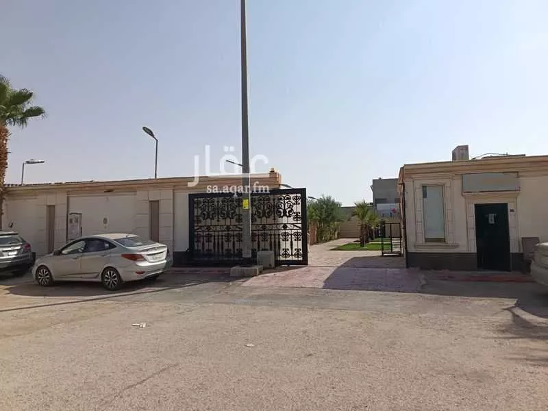 استراحة للبيع في شارع صالح بن عذل, حي الرمال, مدينة الرياض, منطقة الرياض 1 صورة