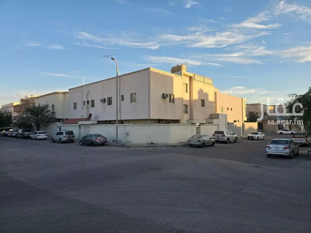 عمارة للبيع في شارع الحسن بن سهل, حي بدر, مدينة الدمام, المنطقة الشرقية 1 صورة