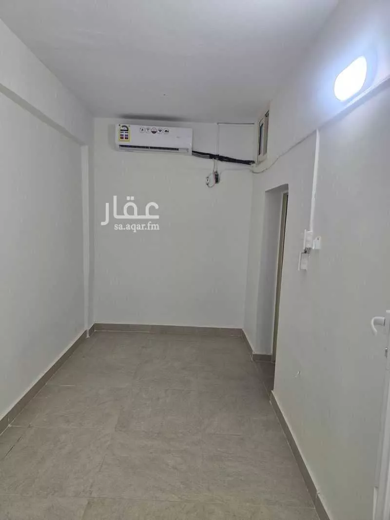 غرفة للإيجار في شارع محب الدين السعدي, حي الراكة الجنوبية, مدينة الخبر, المنطقة الشرقية 1 صورة