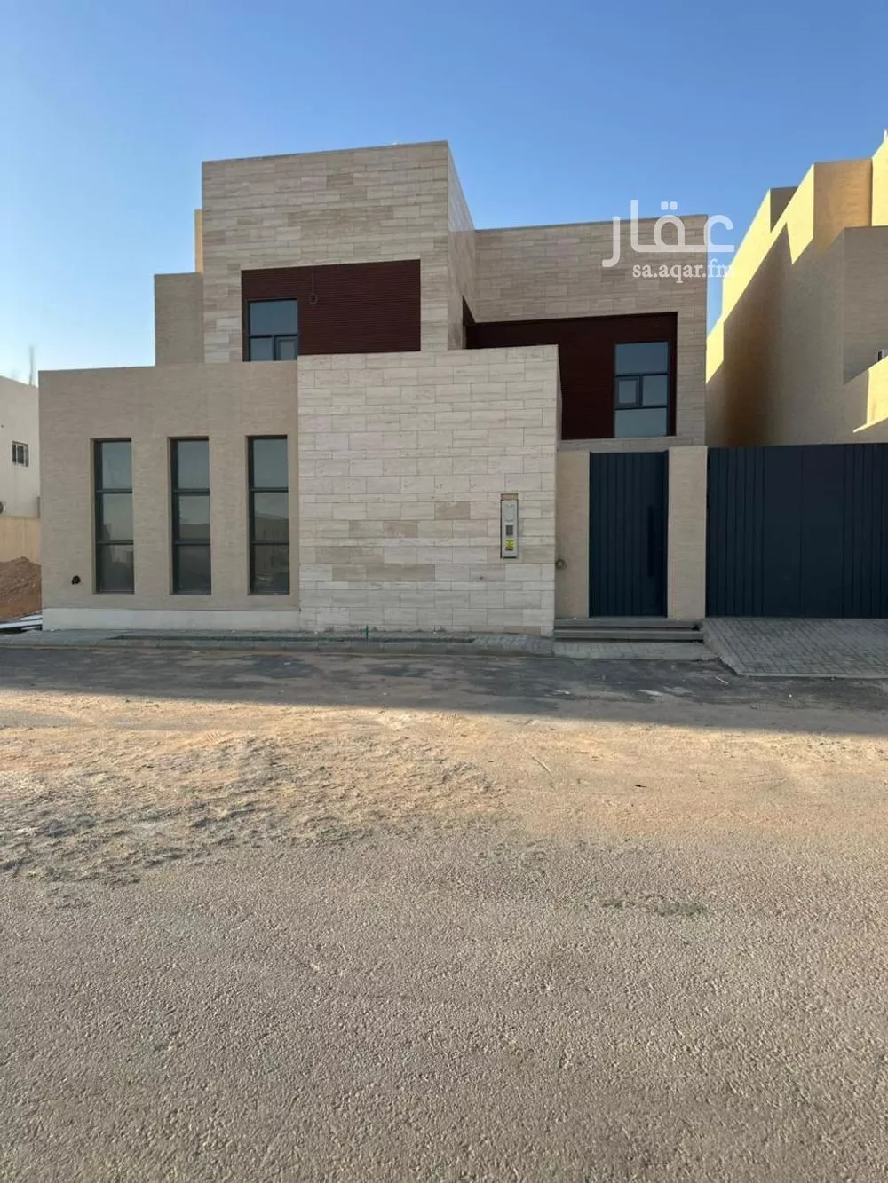 فيلا للبيع في شارع السيد عبدالله شطا, حي المهدية, مدينة الرياض, منطقة الرياض 1 صورة