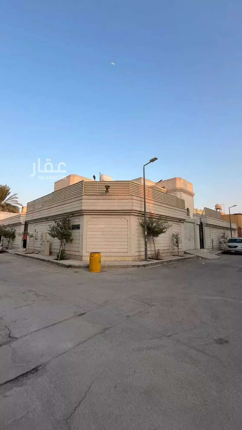 فيلا للبيع في شارع البراقية, حي النهضة, مدينة الرياض, منطقة الرياض 1 صورة