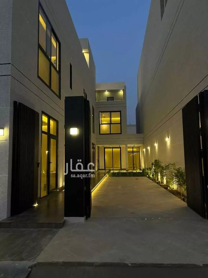 فيلا للبيع في شارع إبراهيم العقيلي, حي عرقة, مدينة الرياض, منطقة الرياض 1 صورة
