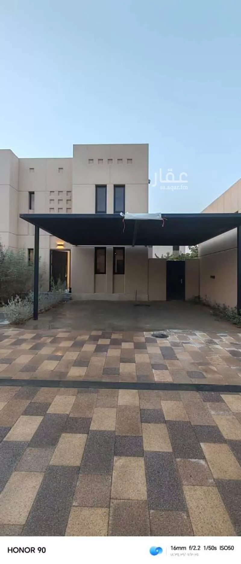 فيلا للبيع في شارع رقم 1049, حي سدرة, مدينة الرياض, منطقة الرياض 1 صورة