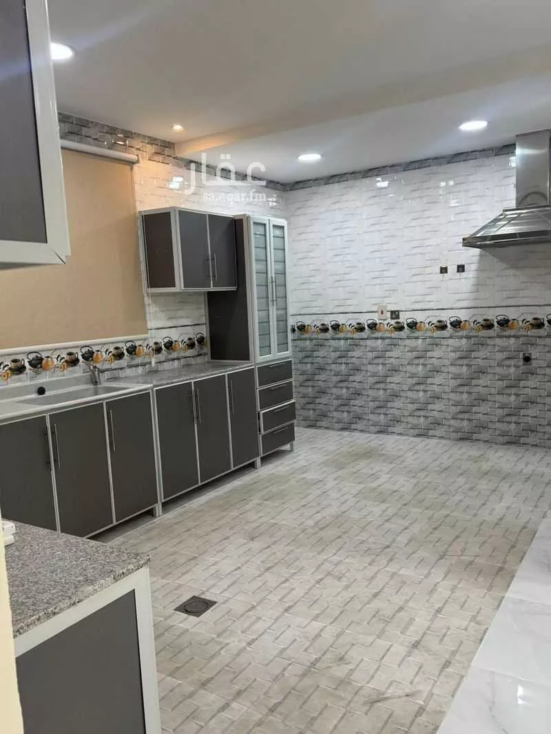 شقة للإيجار في شارع عبد الرحيم العسقلاني, حي لذة, مدينة الاحساء, المنطقة الشرقية 1 صورة