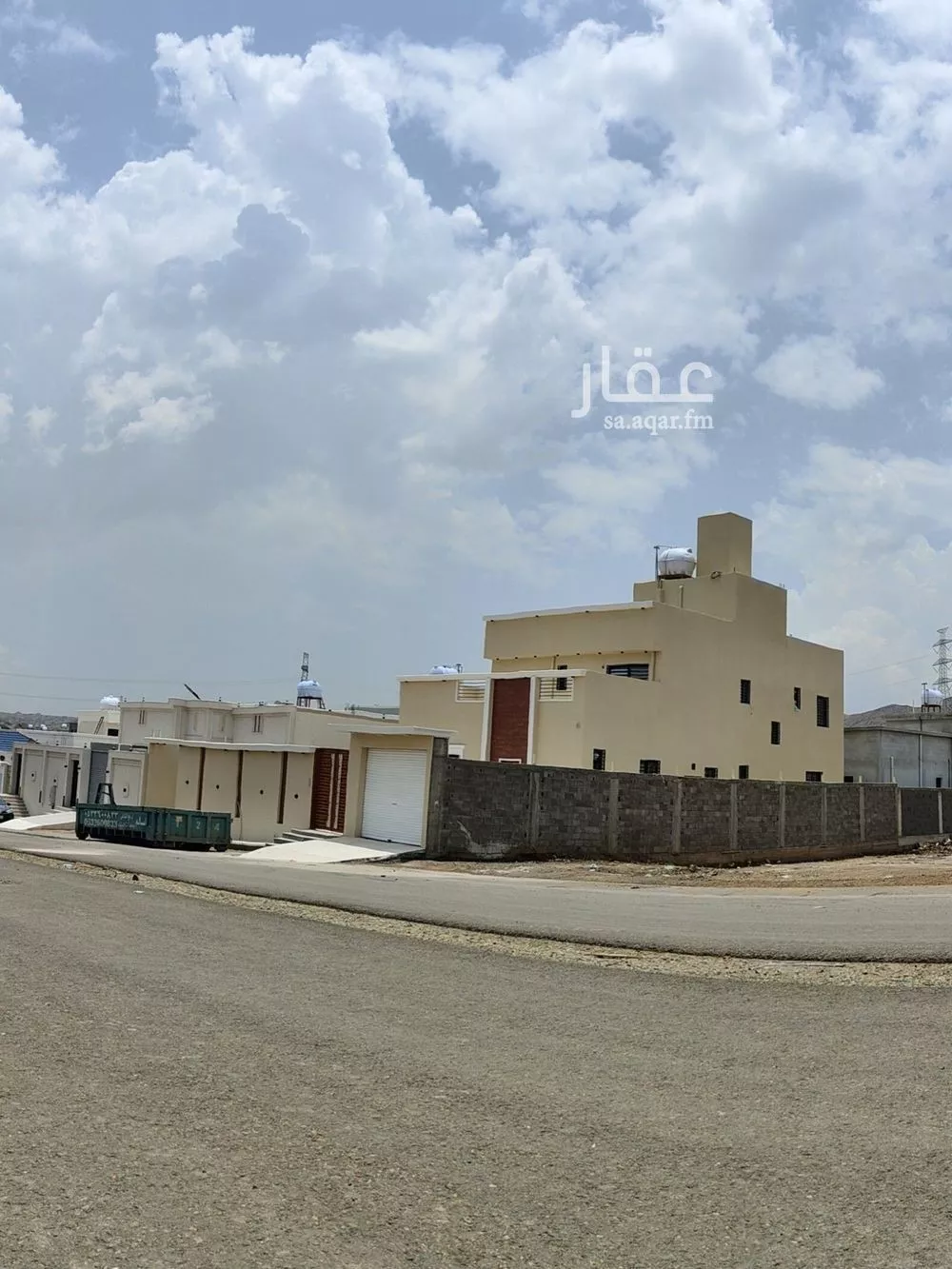 فيلا للبيع في شارع 5492862, حي الزين, مدينة ابها, منطقة عسير 1 صورة