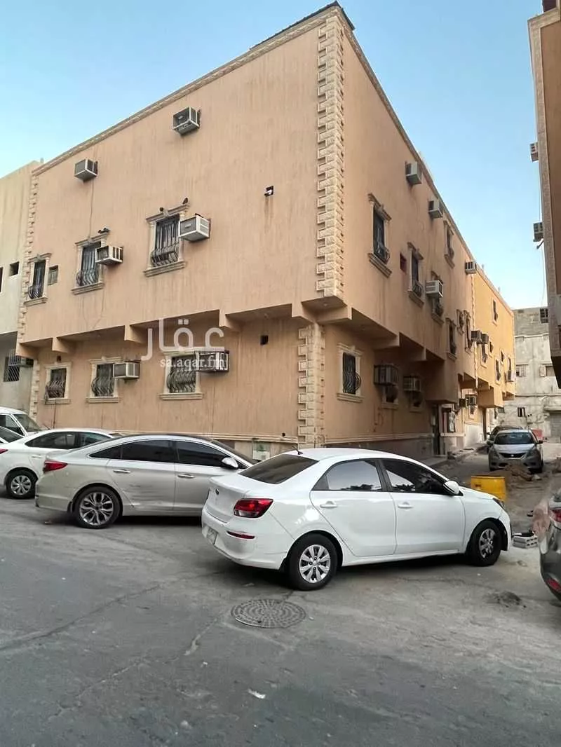 عمارة للبيع في شارع الردهه, حي ثليم, مدينة الرياض, منطقة الرياض 1 صورة