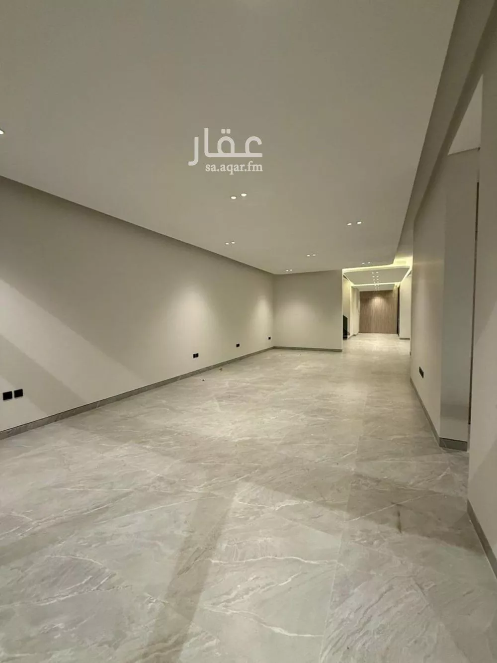 فيلا للبيع في شارع محمد بن أبي الثناء, حي النرجس, مدينة الرياض, منطقة الرياض 1 صورة