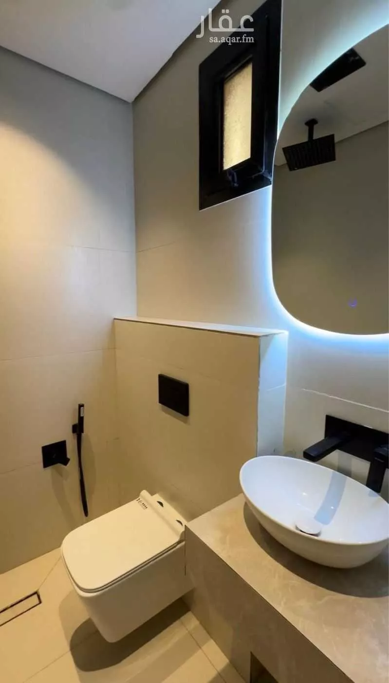 عمارة للإيجار في شارع عبدالله بن رشيدان, حي الحمراء, مدينة الرياض, منطقة الرياض 1 صورة