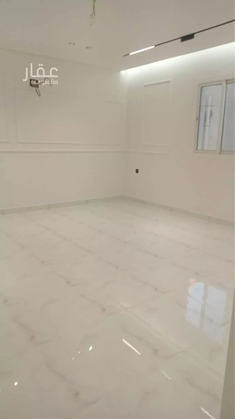 عمارة للبيع في شارع أحمد بن عيسى الرومي, حي بطحاء قريش, مدينة مكة المكرمة, منطقة مكة المكرمة 1 صورة