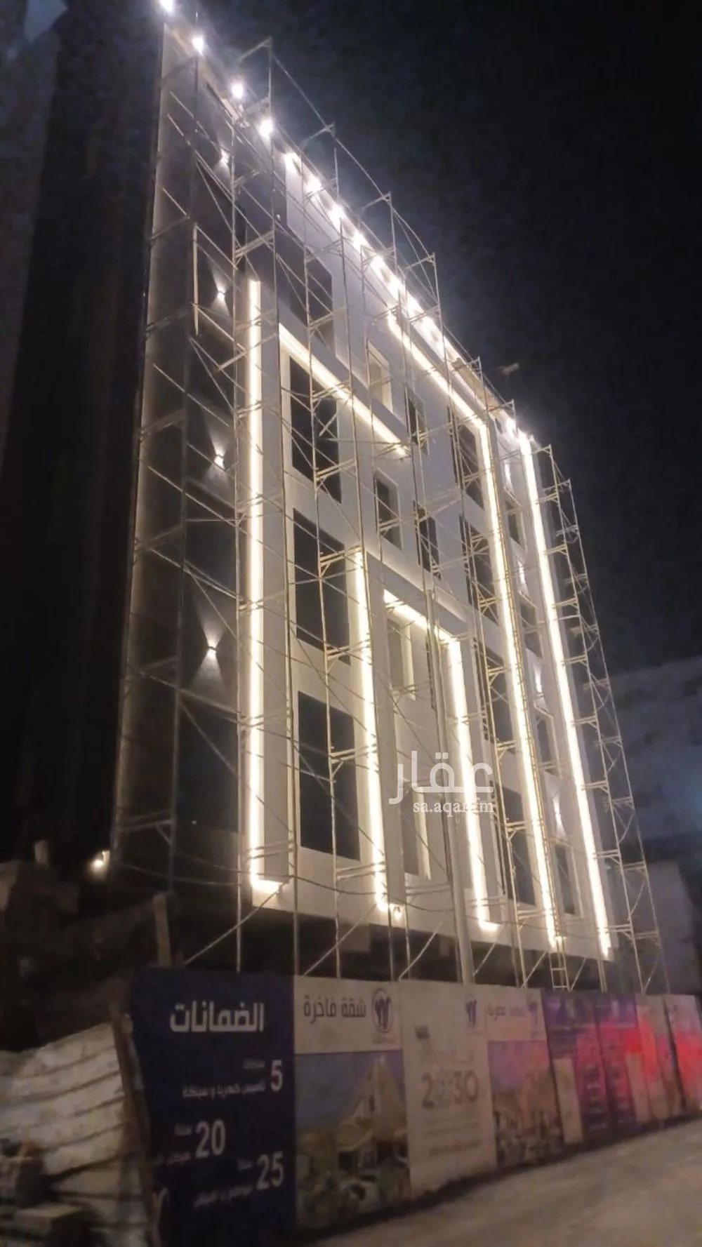 عمارة للبيع في شارع ابن المتوكل, حي الروضة, مدينة جدة, منطقة مكة المكرمة 1 صورة