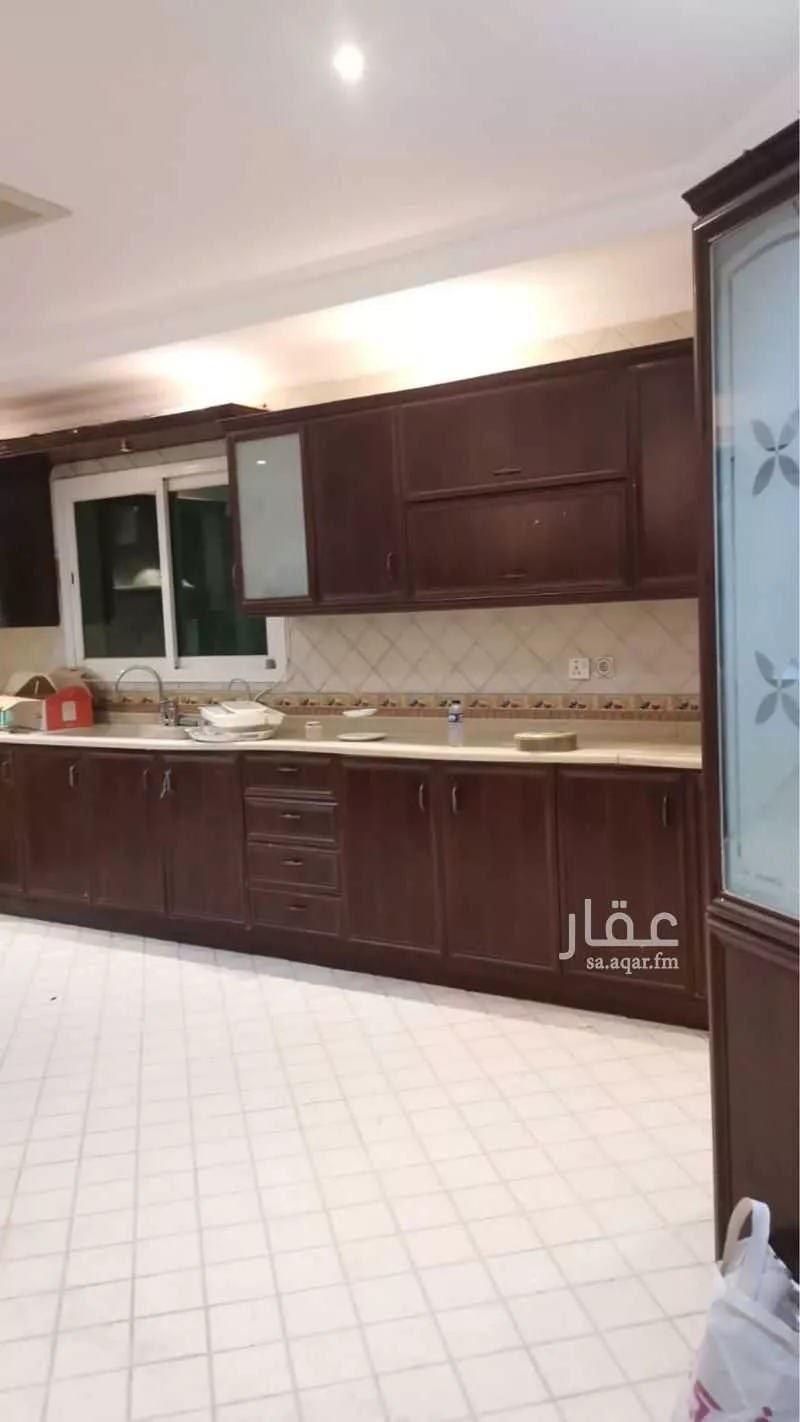 فيلا للإيجار في شارع المثناة, حي الربيع, مدينة الرياض, منطقة الرياض 1 صورة