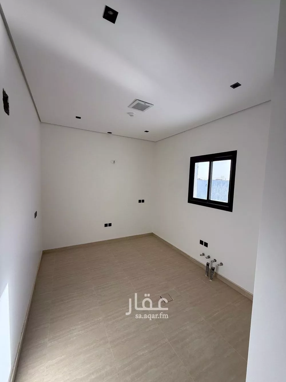 عمارة للإيجار في شارع التنسيق, حي المونسية, مدينة الرياض, منطقة الرياض 1 صورة