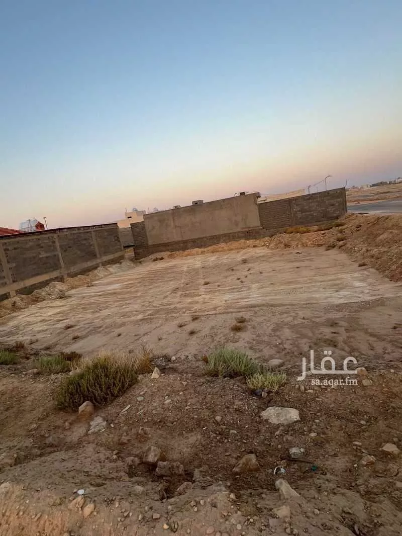 أرض للبيع في شارع حليمة السعدية ، القاع ، المذنب 1 صورة