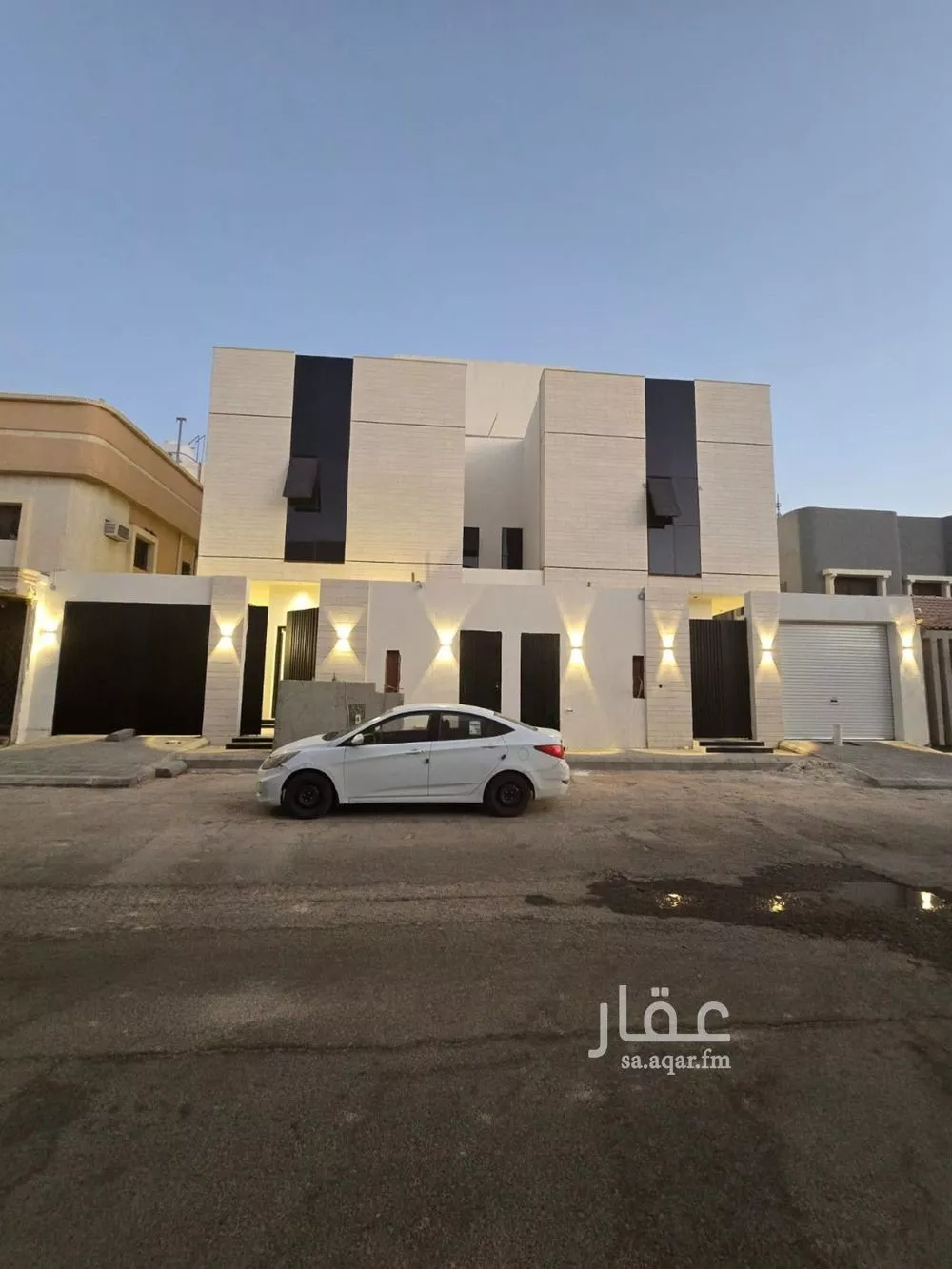 فيلا للبيع في شارع مسلم بن الحجاج, حي القدس, مدينة الرياض, منطقة الرياض 1 صورة