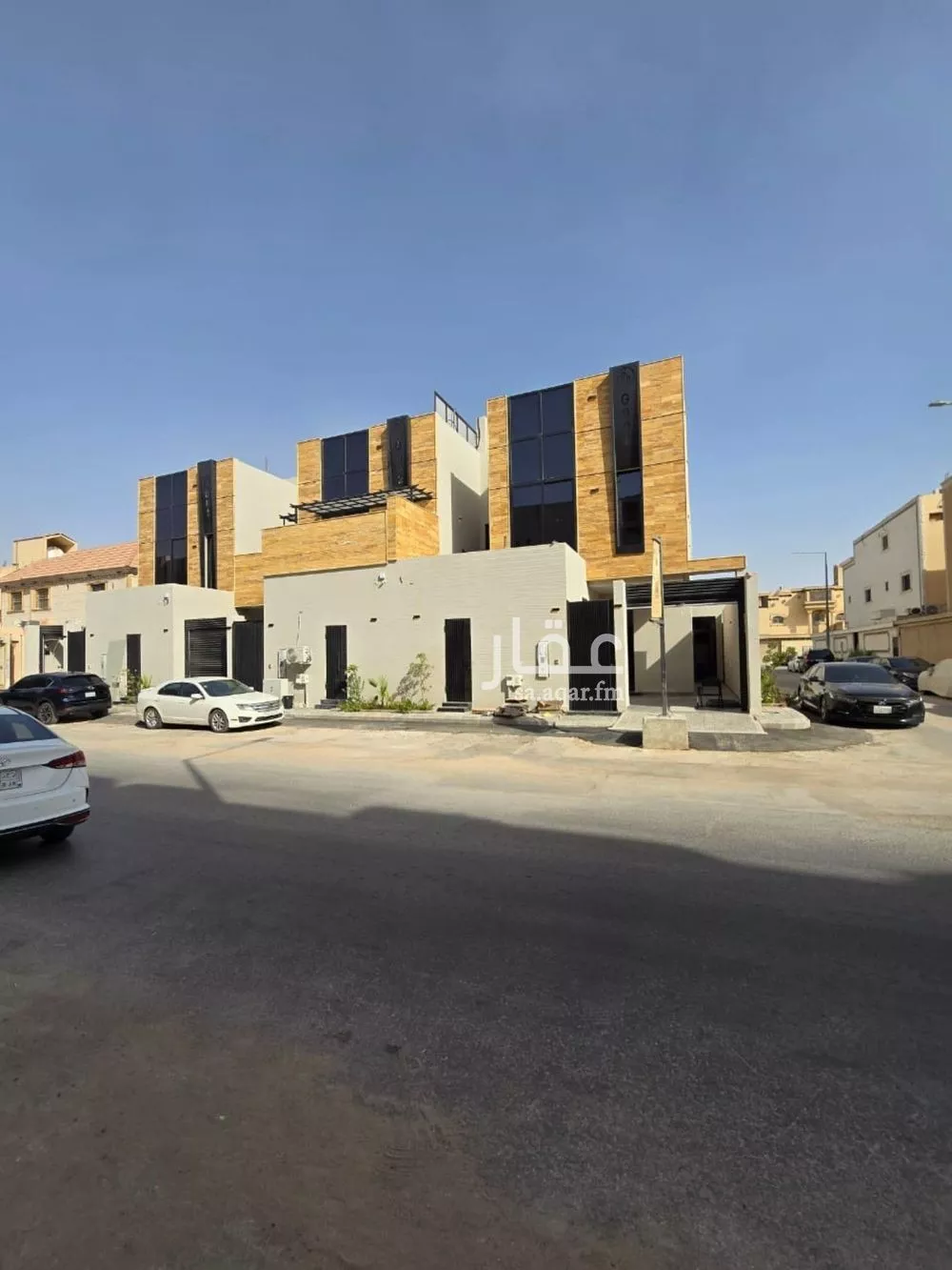 فيلا للبيع في شارع المستنجدي, حي اليرموك, مدينة الرياض, منطقة الرياض 1 صورة
