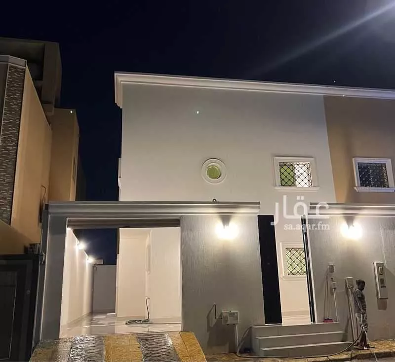 فيلا للإيجار في شارع الحياري, حي لبن, مدينة الرياض, منطقة الرياض 1 صورة