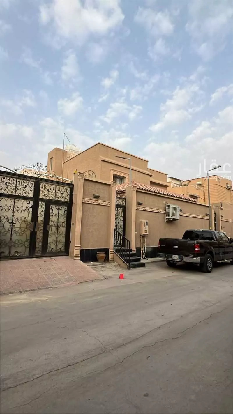 فيلا للبيع في شارع فارس الحربي, حي المصيف, مدينة الرياض, منطقة الرياض 1 صورة