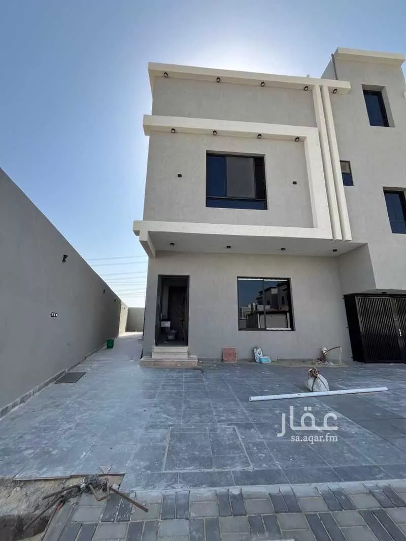 شقة للبيع في شارع 491 ضاحية الملك فهد, حي ضاحية الملك فهد, مدينة الدمام, المنطقة الشرقية 1 صورة