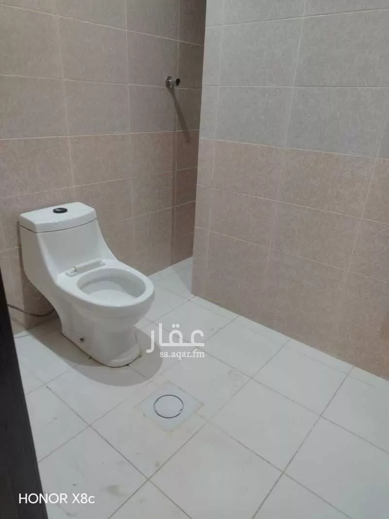 عمارة للإيجار في شارع الديوان, حي النرجس, مدينة الرياض, منطقة الرياض 1 صورة