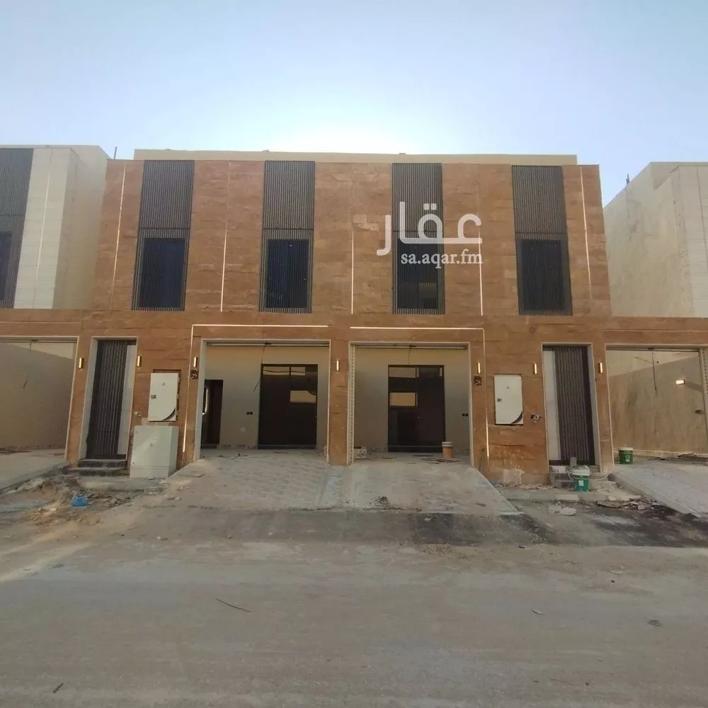 فيلا للبيع في شارع عبدالعزيز الدراوردي, حي طويق, مدينة الرياض, منطقة الرياض 1 صورة