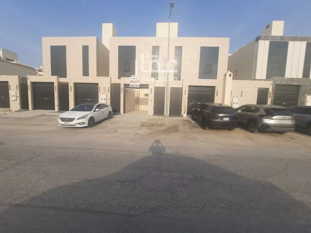 دور للبيع في شارع فاطمة بنت محمد الطبري, حي طويق, مدينة الرياض, منطقة الرياض 1 صورة