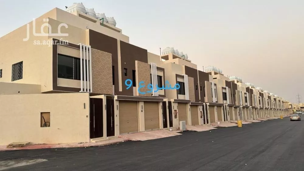 دور للبيع في شارع ابن نعيم, حي طيبة, مدينة الرياض, منطقة الرياض 1 صورة