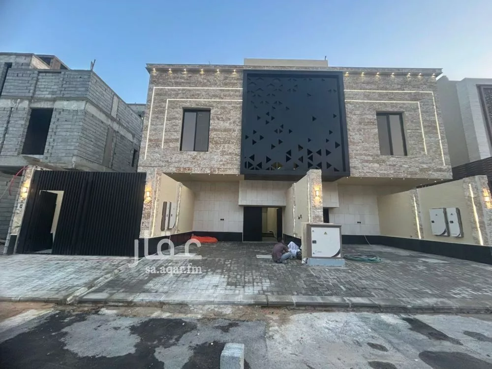 دور للبيع في شارع سليمان بن عبدالملك بن مروان, حي طويق, مدينة الرياض, منطقة الرياض 1 صورة