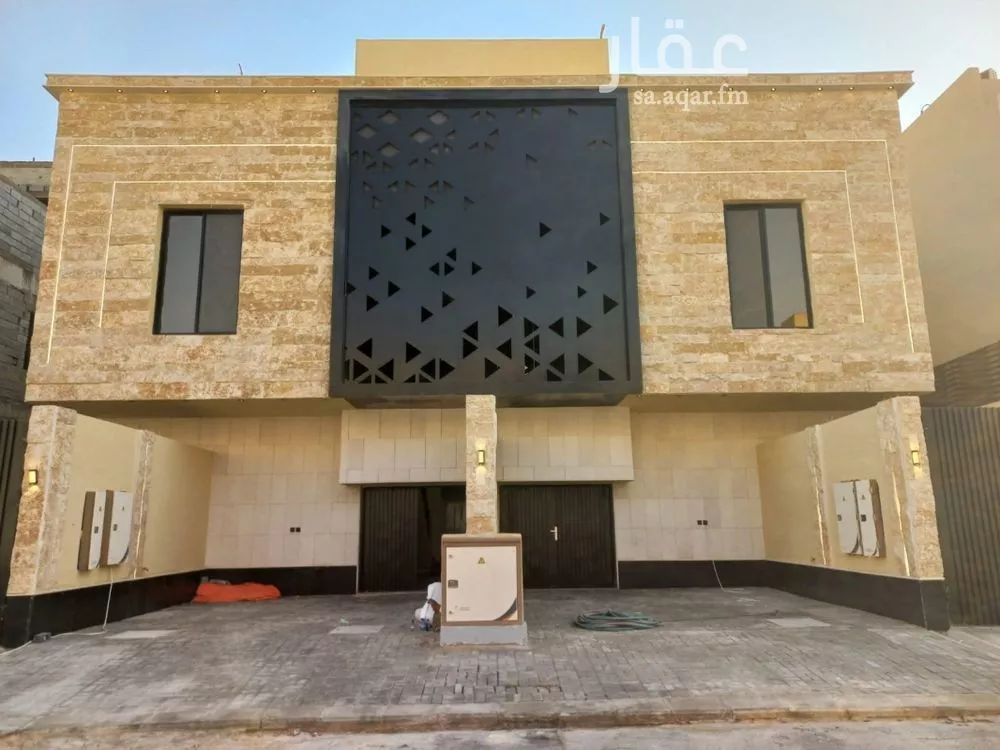 دور للبيع في شارع سليمان بن عبدالملك بن مروان, حي طويق, مدينة الرياض, منطقة الرياض 1 صورة