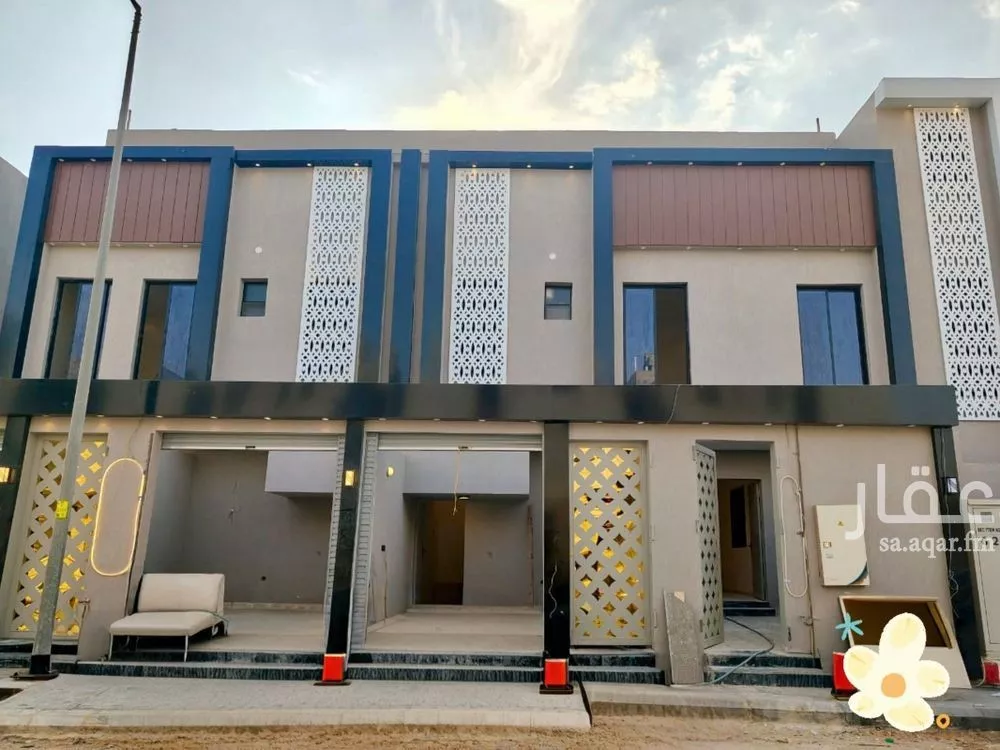 دور للبيع في شارع عبدالرحمن ابن مقبل, حي عكاظ, مدينة الرياض, منطقة الرياض 1 صورة