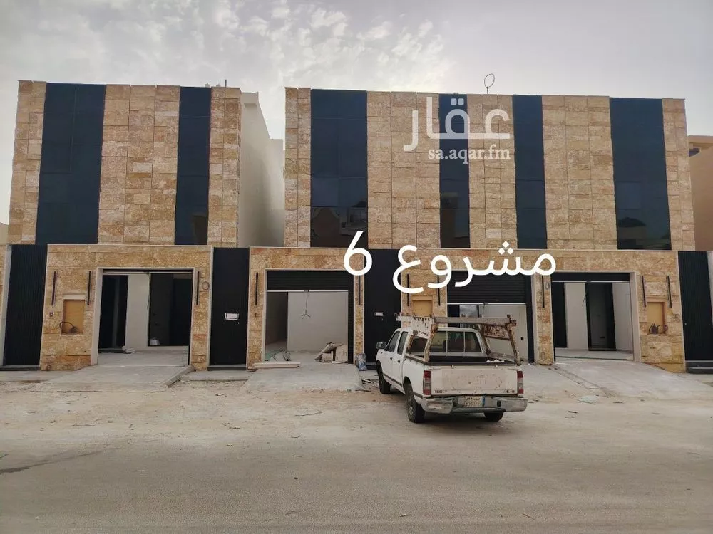 فيلا للبيع في شارع ابن الرائض الكاتب, حي العوالي, مدينة الرياض, منطقة الرياض 1 صورة