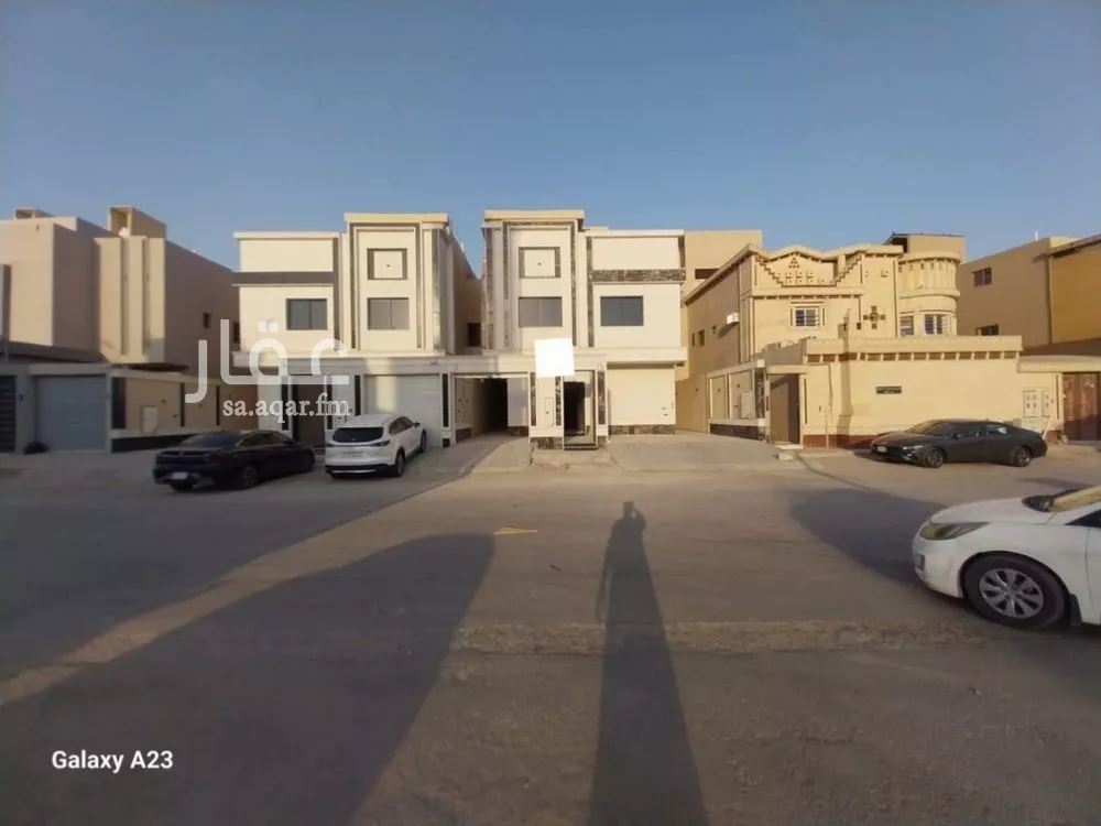 دور للبيع في شارع نجم الدين الايوبي, حي طويق, مدينة الرياض, منطقة الرياض 1 صورة