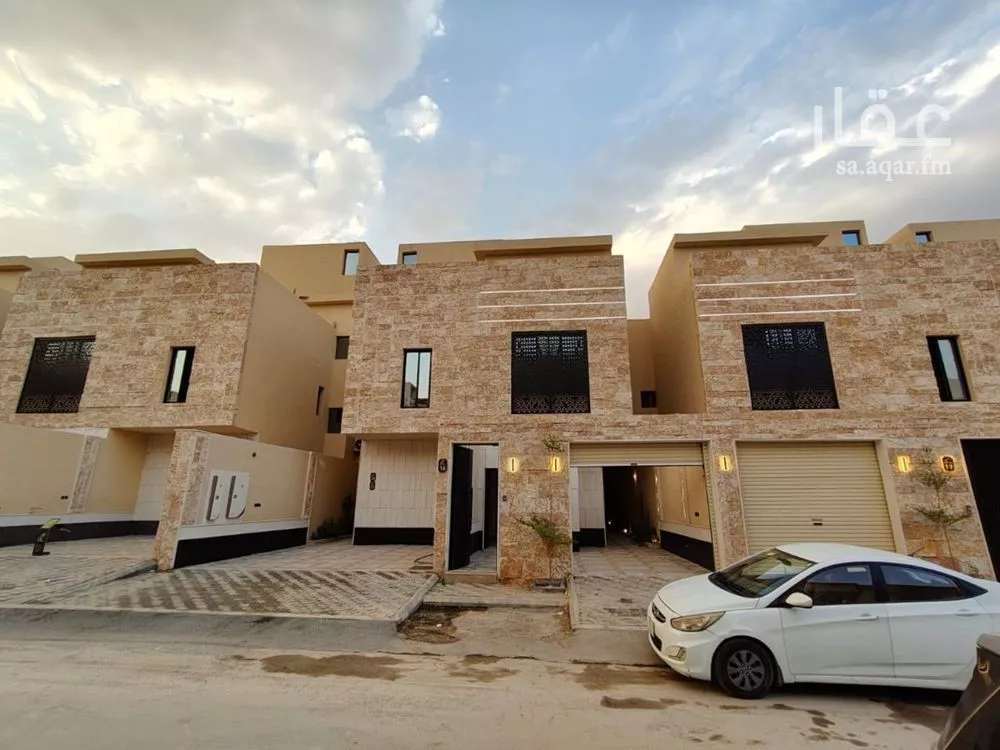 دور للبيع في شارع السائب المكي, حي طويق, مدينة الرياض, منطقة الرياض 1 صورة