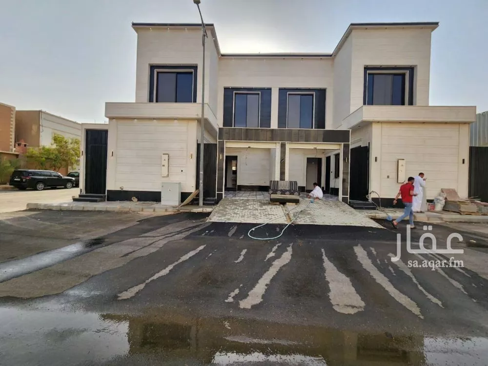 فيلا للبيع في شارع الحضرة, حي طويق, مدينة الرياض, منطقة الرياض 1 صورة