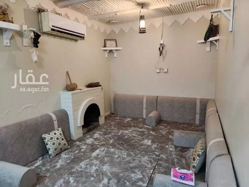 فيلا للبيع في شارع الوسيطي, حي ظهرة لبن, مدينة الرياض, منطقة الرياض 1 صورة