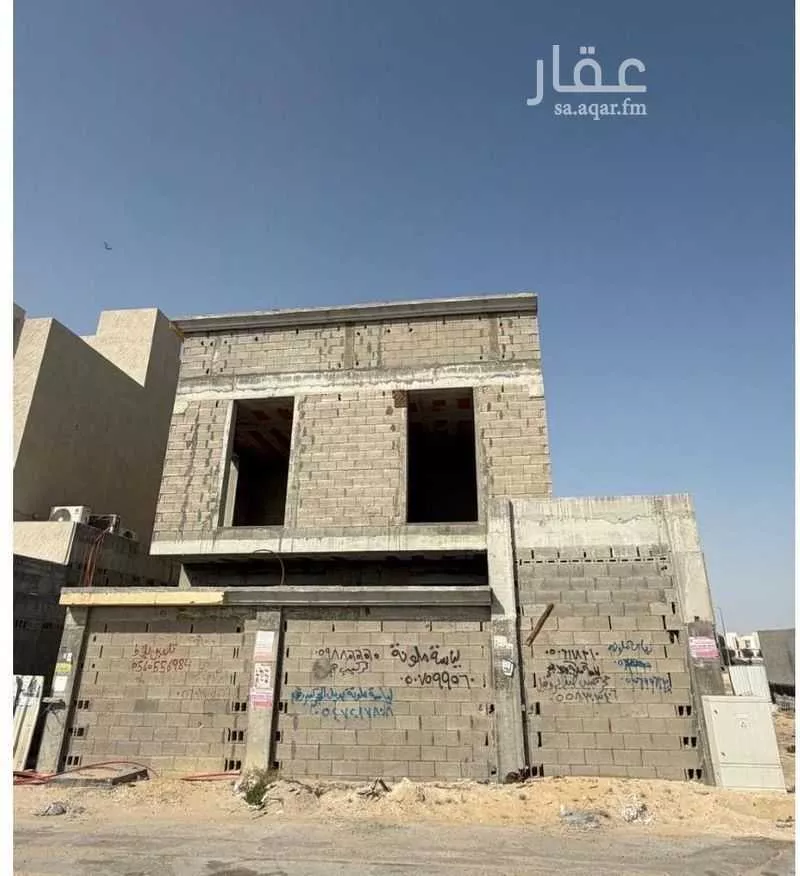 فيلا للبيع في شارع جبل شهلان, حي القصور, مدينة الظهران, المنطقة الشرقية 1 صورة