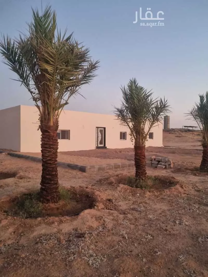 مزرعة للبيع في شارع زائدة بن حوالة العنزي, حي الحفيرة الأوسط, مدينة الشملى, منطقة حائل 1 صورة