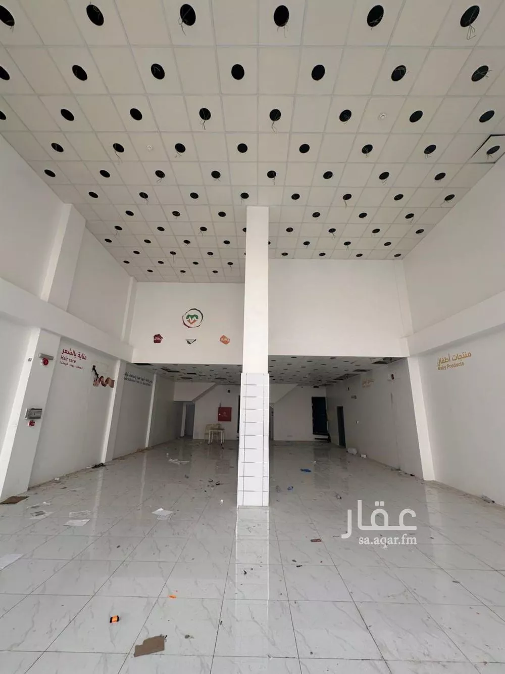 محل للإيجار في شارع أبي عبيدة عامر بن الجراح, حي الفيحاء, مدينة الرياض, منطقة الرياض 1 صورة