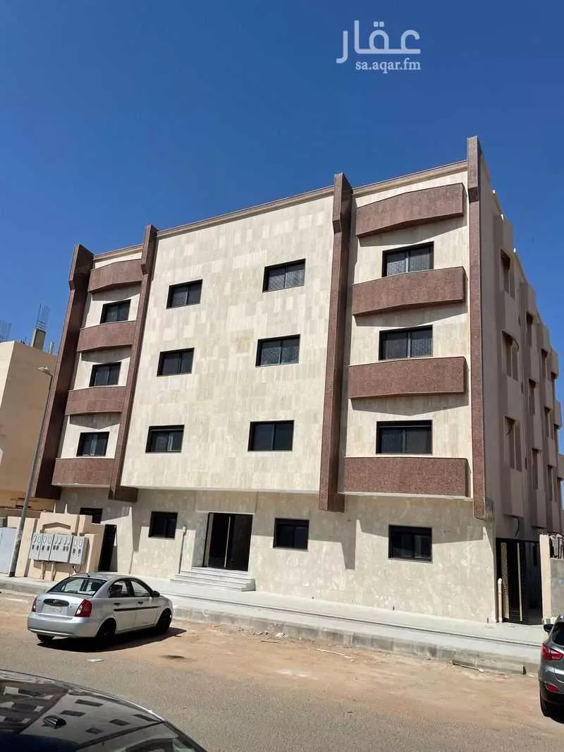عمارة للبيع في شارع السائب ابن يزيد, حي بنى معاوية, مدينة المدينه المنوره, منطقة المدينة المنورة 1 صورة