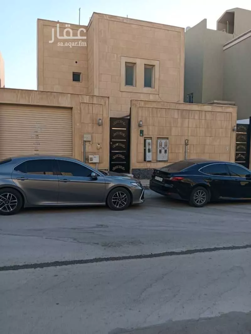 فيلا للبيع في شارع شارع رقم 283, حي الياسمين, مدينة الرياض, منطقة الرياض 1 صورة