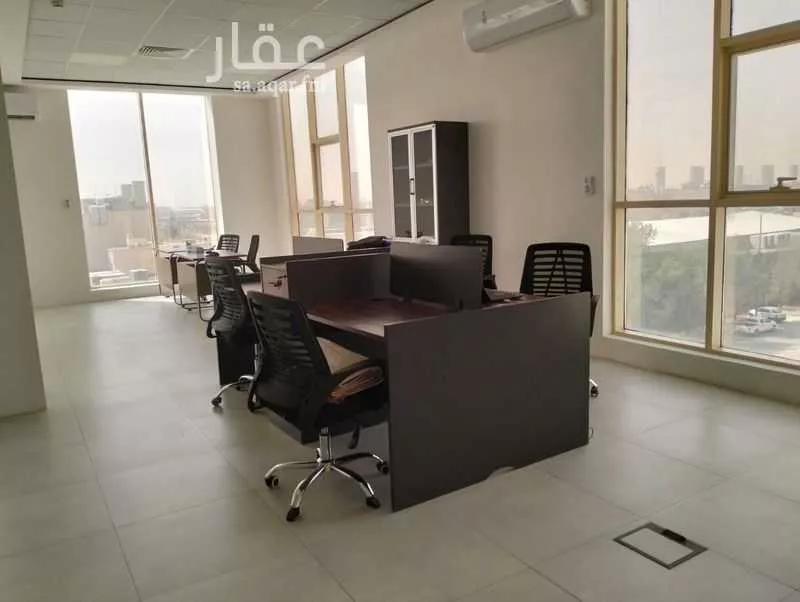 مكتب تجاري للإيجار في شارع الدائري الثاني ، حي المدينة الصناعية الثانية ، الرياض ، منطقة الرياض 1 صورة