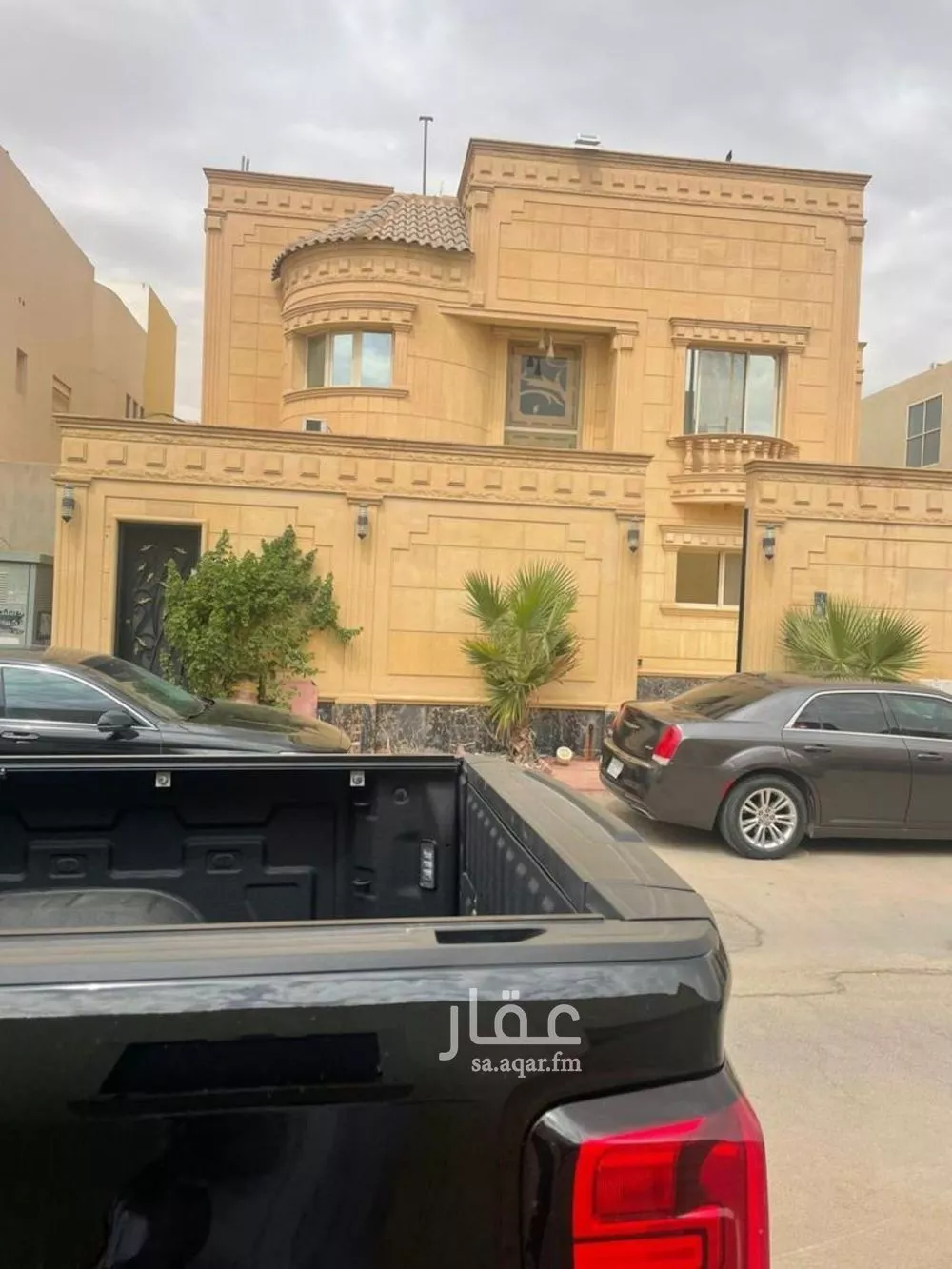 فيلا للبيع في شارع الغريف, حي الربيع, مدينة الرياض, منطقة الرياض 1 صورة