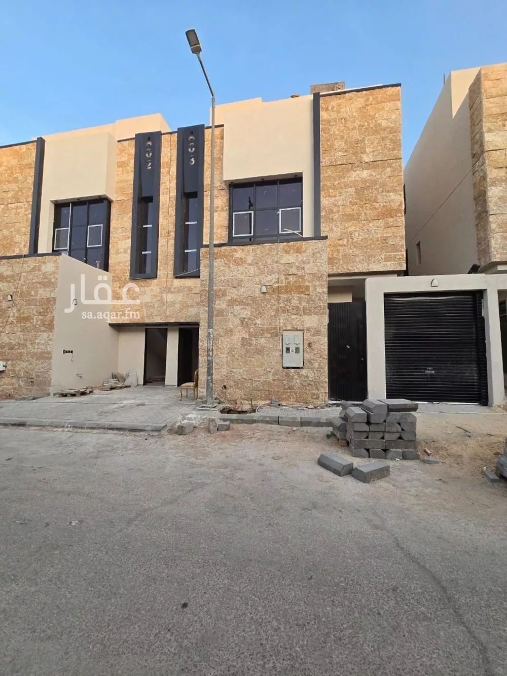 دور للبيع في شارع الضائن, حي الخليج, مدينة الرياض, منطقة الرياض 1 صورة
